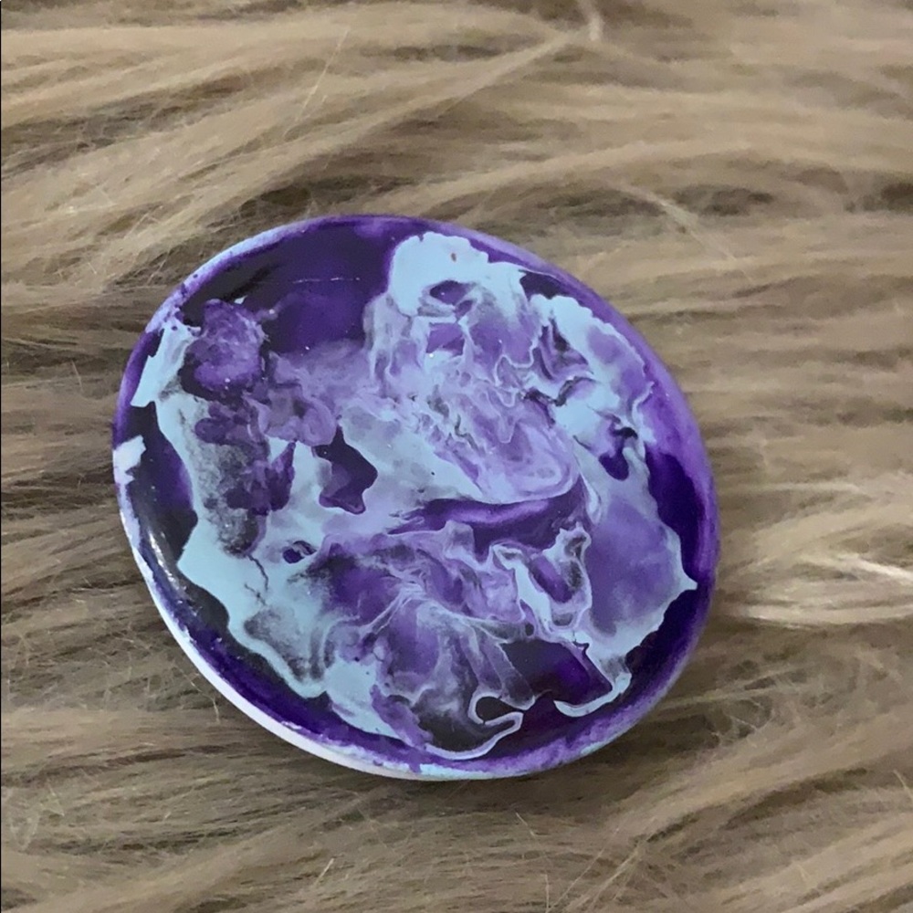 Purple and blue PopSocket